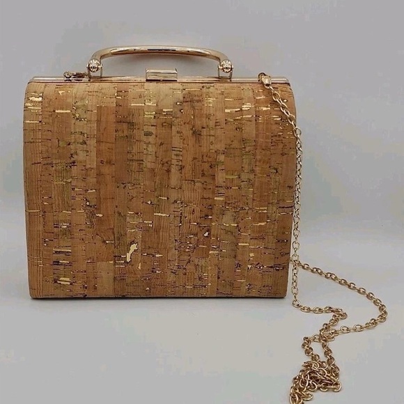 Savannah Cork Handbag Crossbody - Picture 2 of 8
